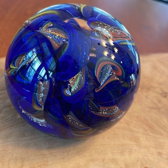 Belleau Art Glass Complex Scramble Paperweight - Picture 3 of 8